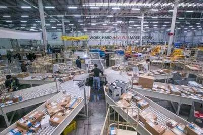 錢(qián)博客廣告設(shè)計(jì) 品牌價(jià)值與視覺(jué)傳達(dá)的藝術(shù)融合